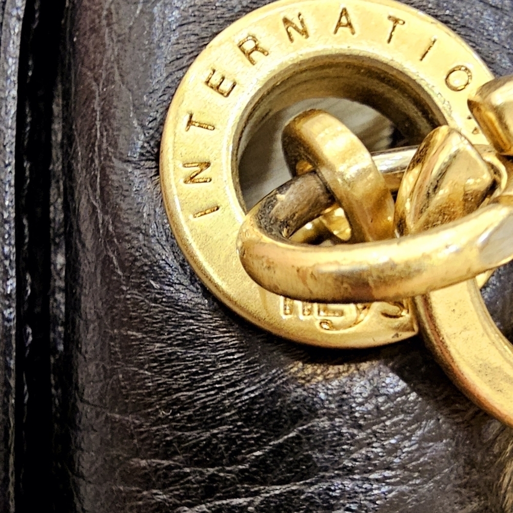 HEYS International Regular Patent Leather Crossbody Long Strap Golden Hardware - Picture 6 of 8